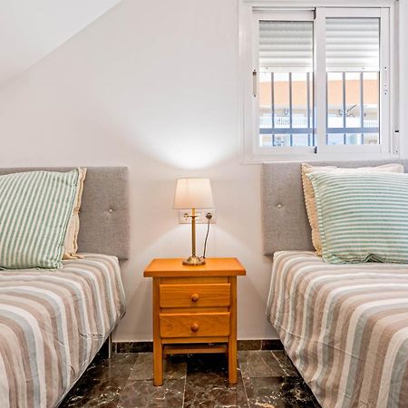 Carvajal Luxury Apartments - Free Parking Fuengirola Quarto foto