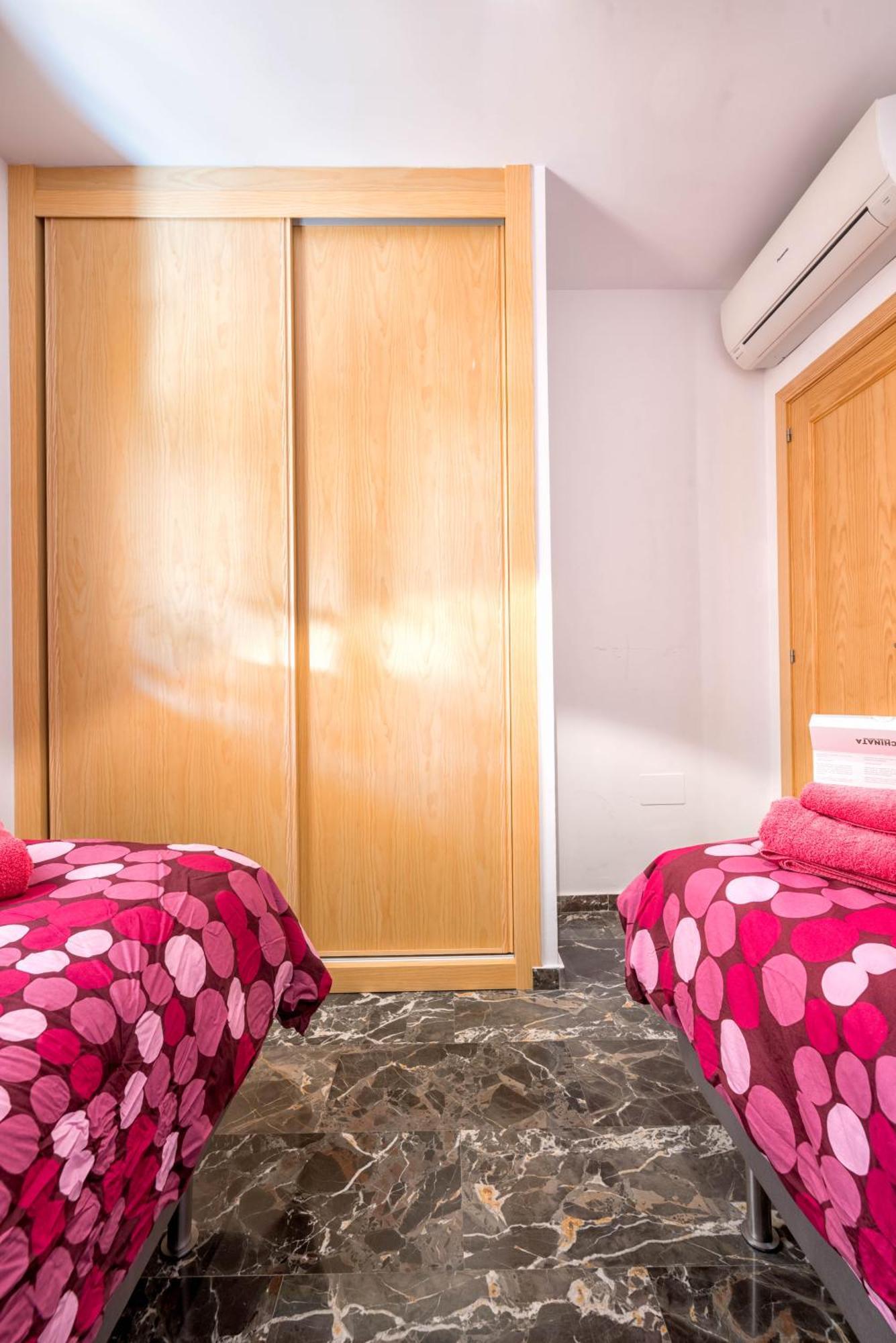 Carvajal Luxury Apartments - Free Parking Fuengirola Quarto foto