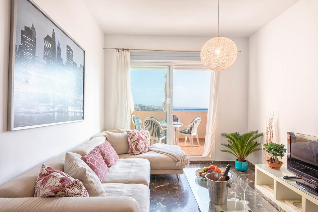 Carvajal Luxury Apartments - Free Parking Fuengirola Exterior foto