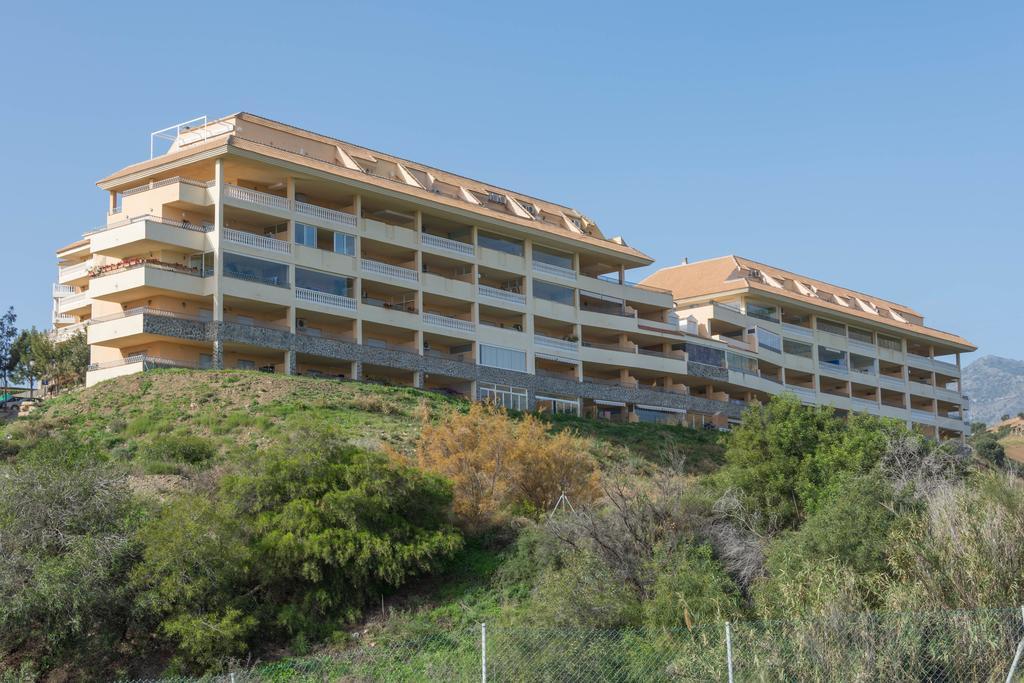 Carvajal Luxury Apartments - Free Parking Fuengirola Exterior foto