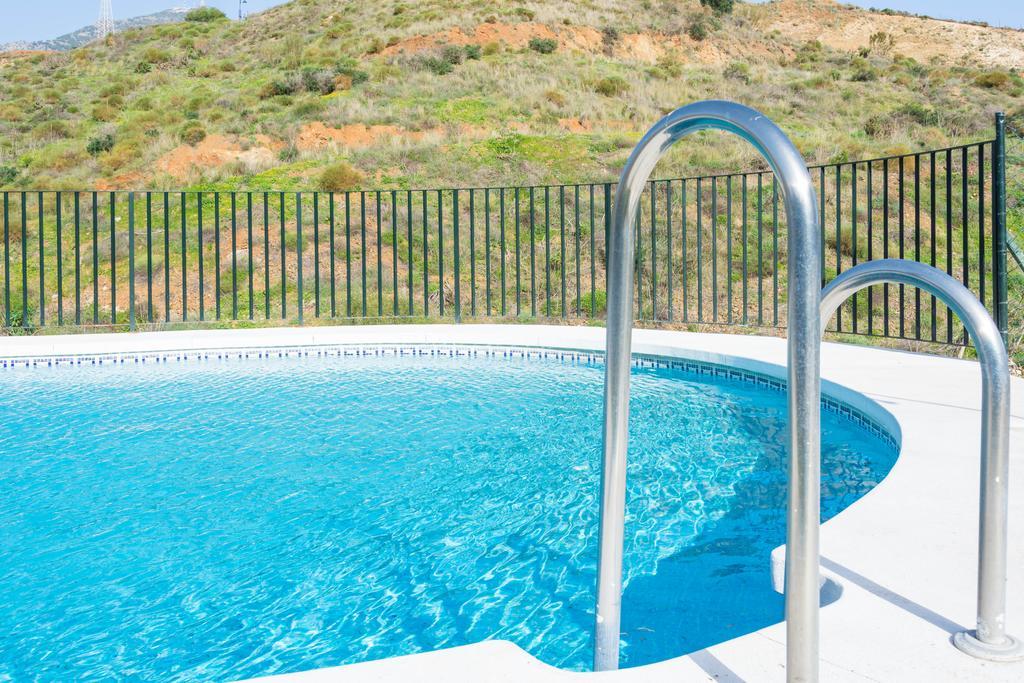 Carvajal Luxury Apartments - Free Parking Fuengirola Exterior foto