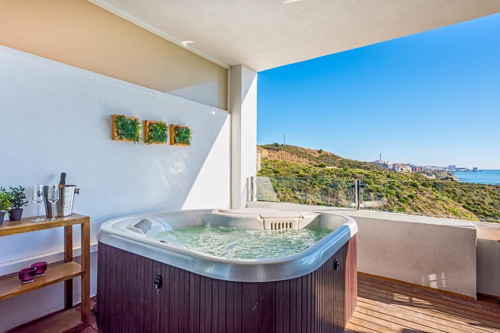 Carvajal Luxury Apartments - Free Parking Fuengirola Exterior foto